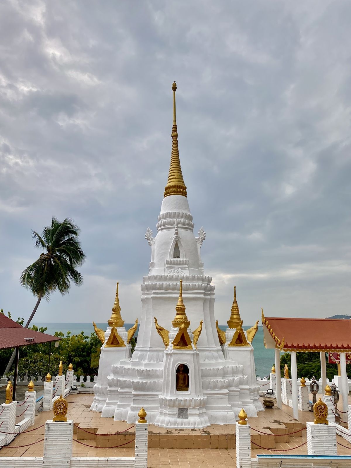 Wat Sawang Arom photo 4