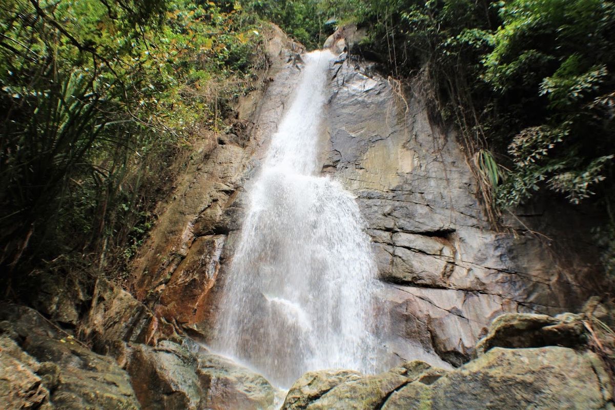Zong Raue Waterfall, Koh Samui