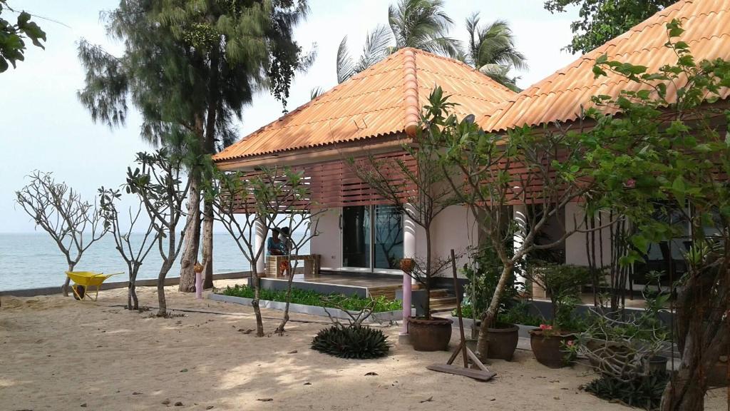 Maenam Resort — photo 5