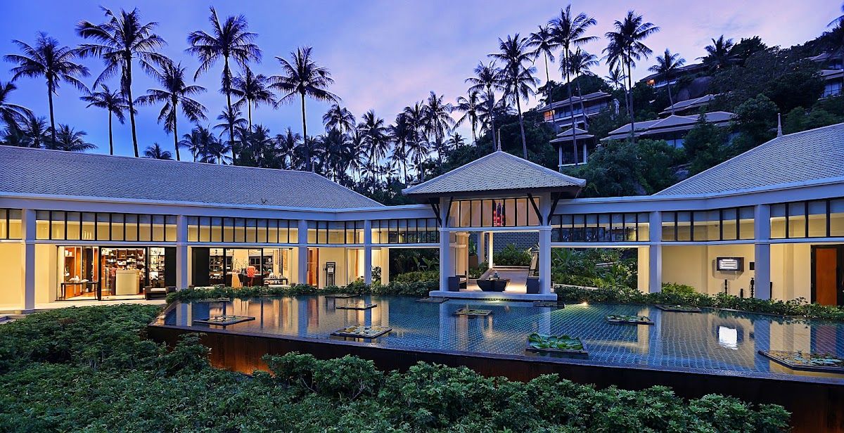 Banyan Tree Samui — hillside pool villa with a private infinity pool set above Lamai Bay, Koh Samui