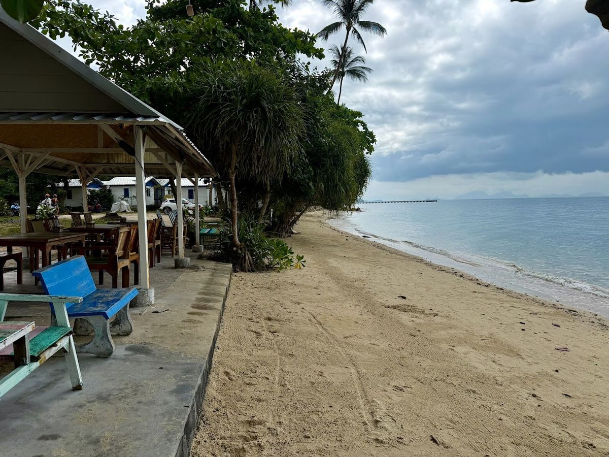 I-Talay Beach Bar facilities in Lipa Noi