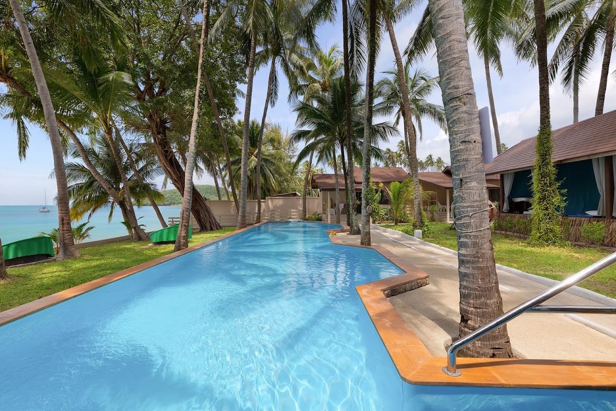 New Body & Mind room interior in Lipa Noi