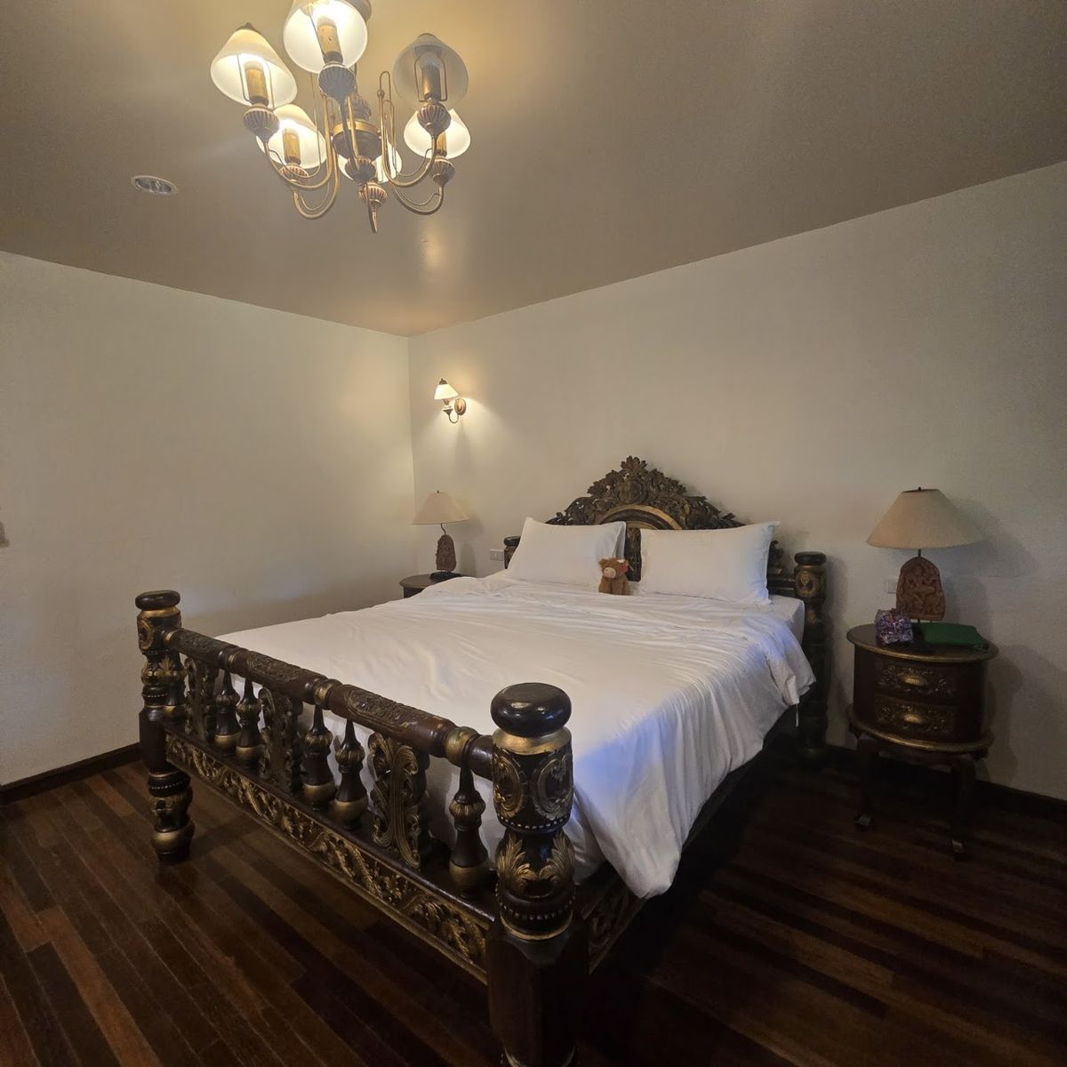 Samui Sense Revive pool and grounds in Lamai