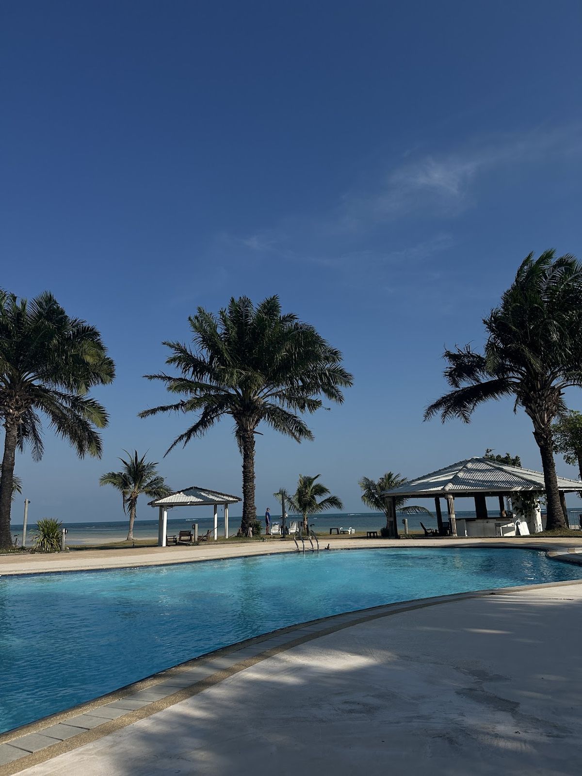 The Ocean Resort room interior in Maenam